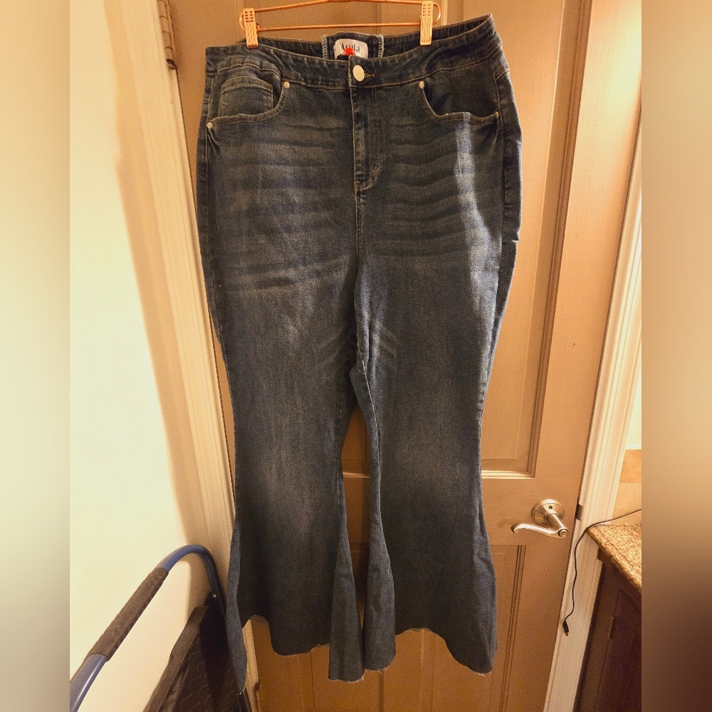 Arula super flared size 20 plus size jeans